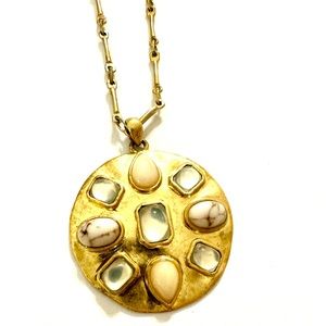 Stella & Dot Gold Tala Pendant Necklace - EUC